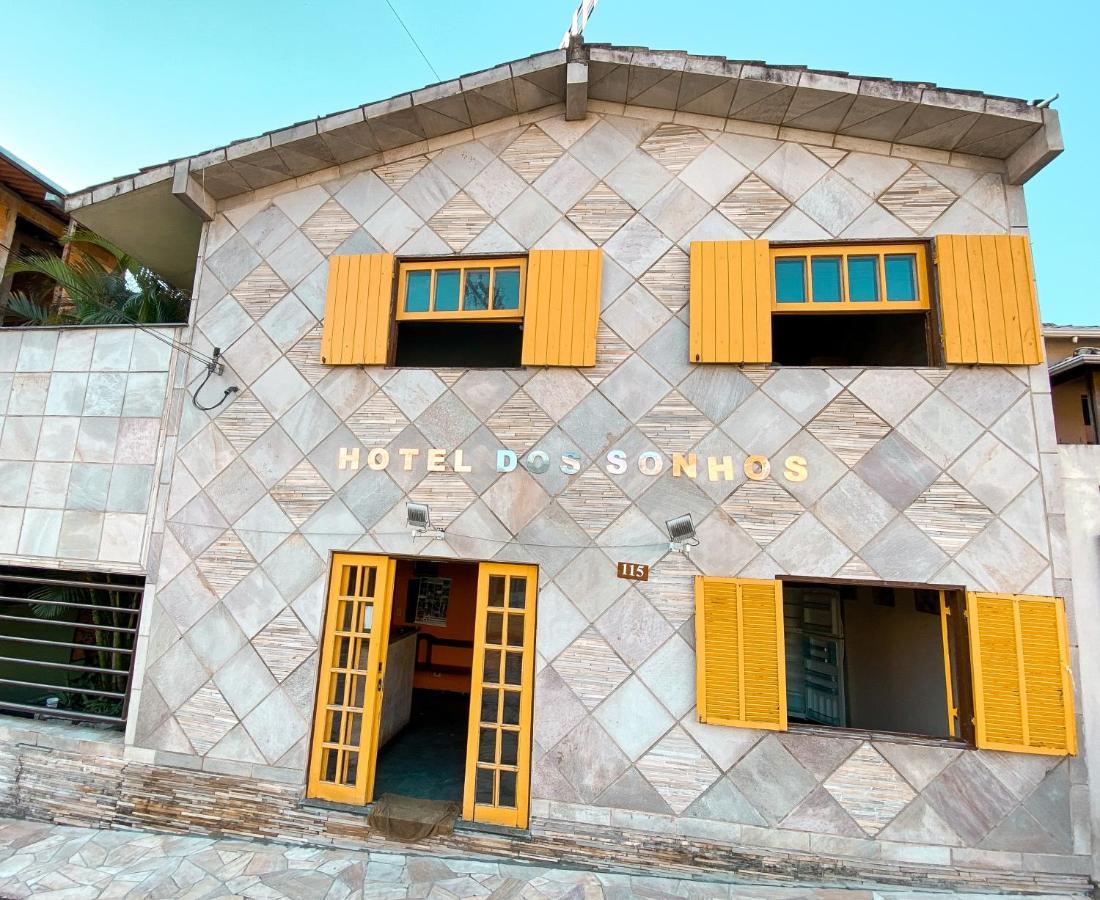 Hotel Dos Sonhos São Tomé das Letras エクステリア 写真